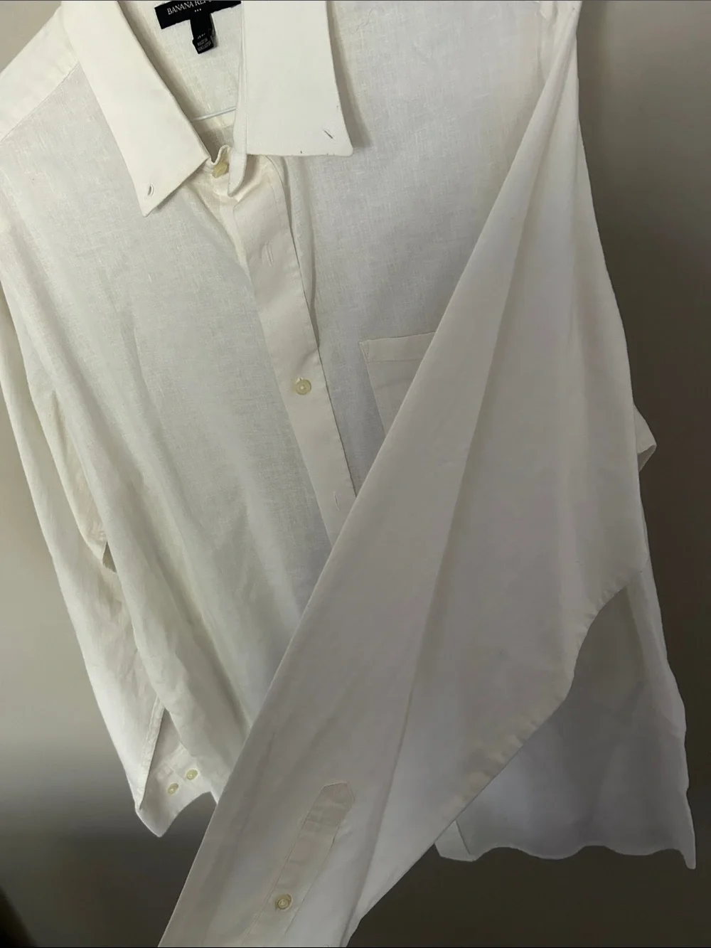 Banana Republic Men's White Long-Sleeve Button-Up Dress Shirt